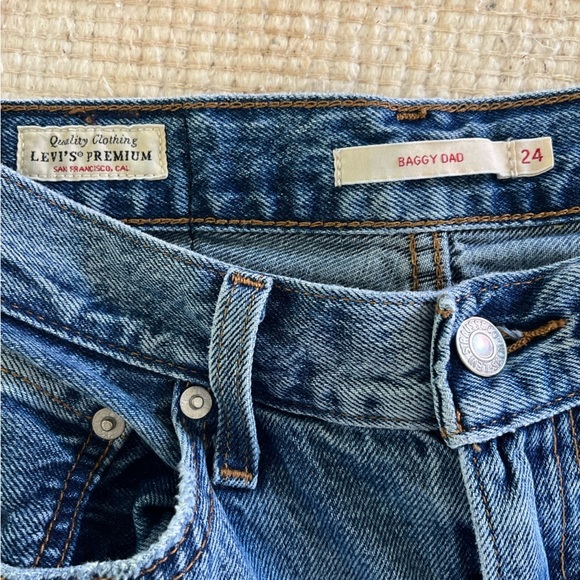 Levi's Baggy Dad Women's Jeans Mid Rise Straight Leg Finished Hem | Blue ] 24x30 - Picture 13 of 15